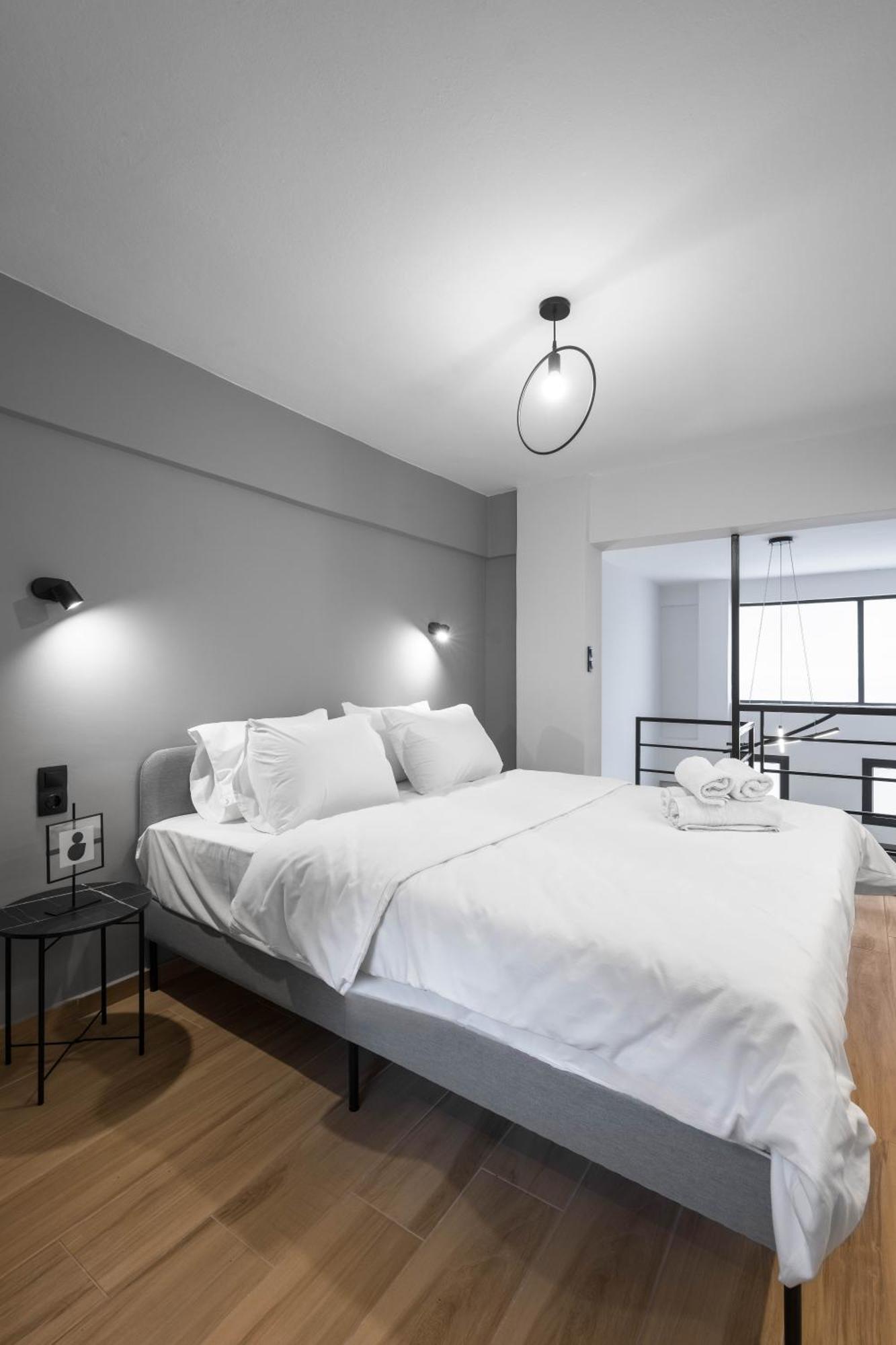 Ferienwohnung Railway Lofts Thessaloniki Exterior foto